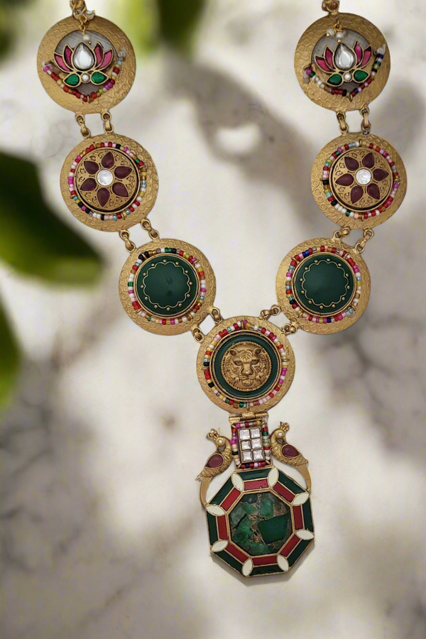 ANTIQUE GOLD PLATED CONTEMPORARY  SET WITH GREEN AND RED ENAMEL