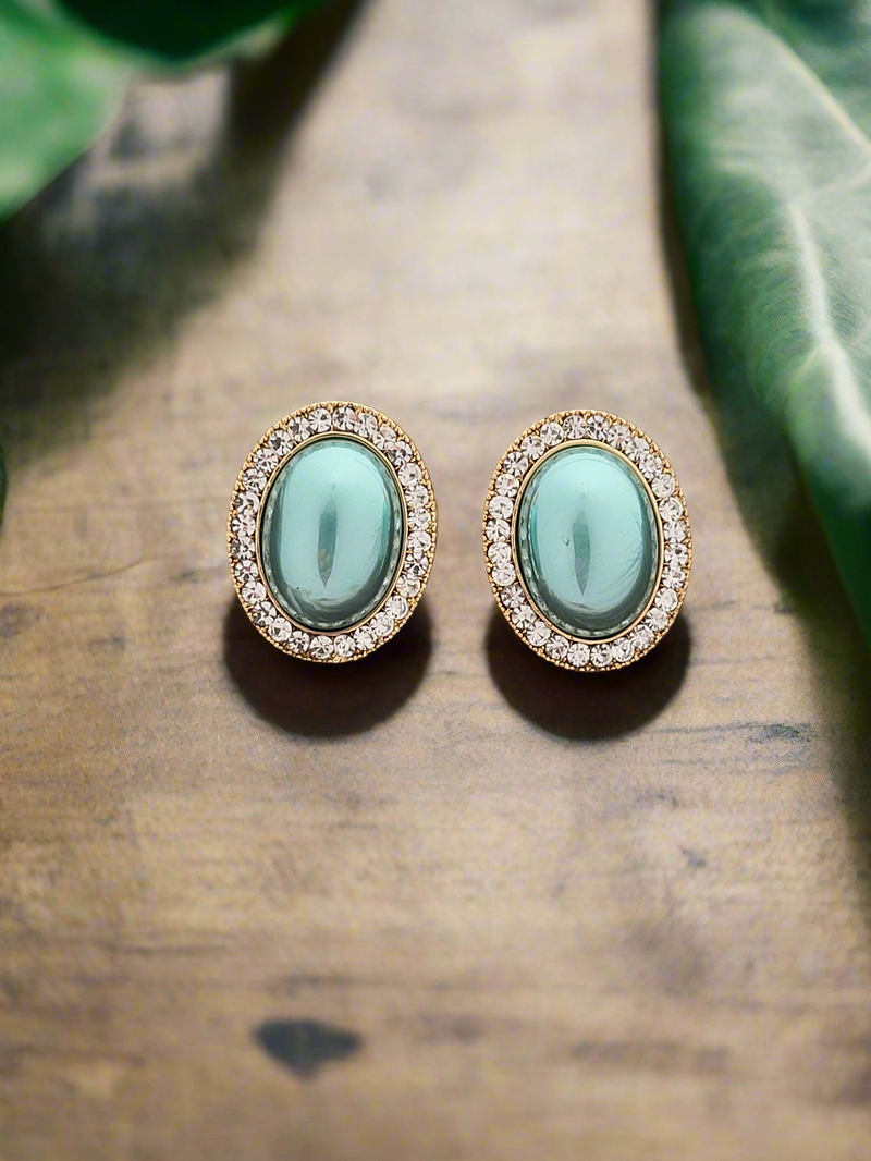 Classic pearl studs with diamonds