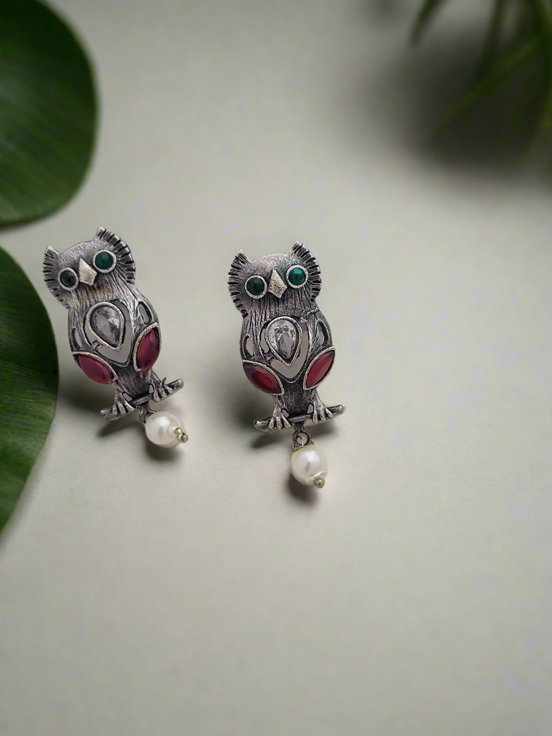 Oxidized Owl motif earrings