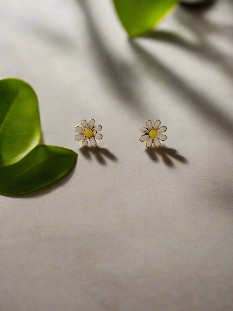 Mini Daisy Stud Earrings