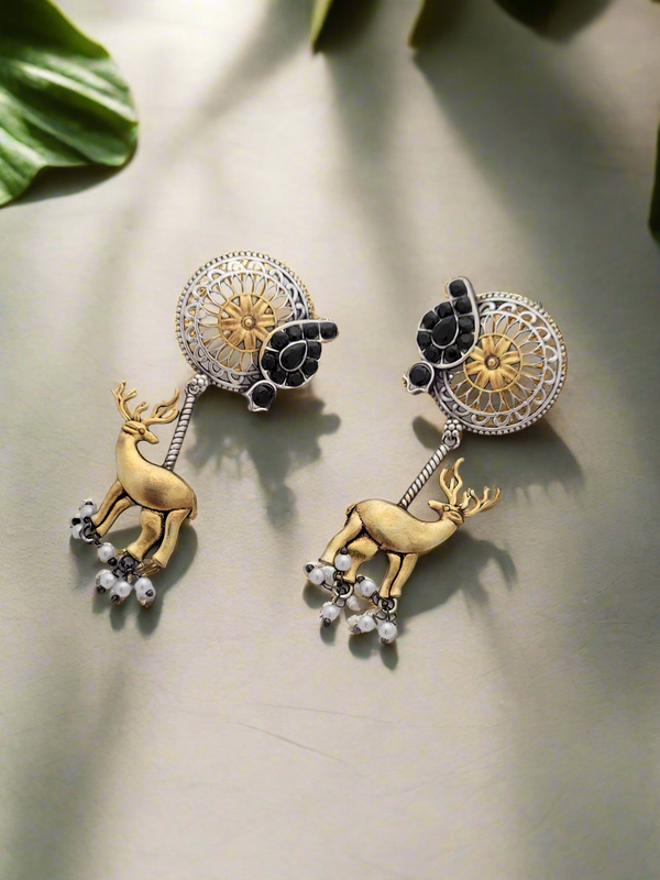 Stylish Deer motif earrings